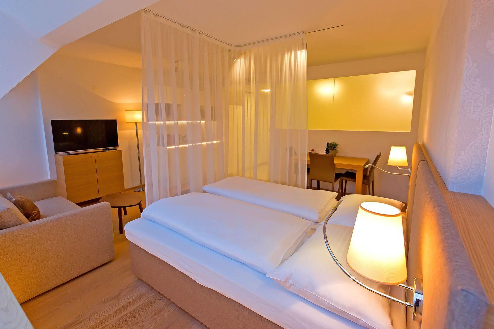 Getreidemarkt 10 Serviced Apartments Vídeň Exteriér fotografie
